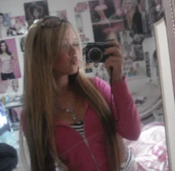 larababyxoxo's profile picture