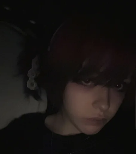 XxHollow_BunnyxX's profile picture