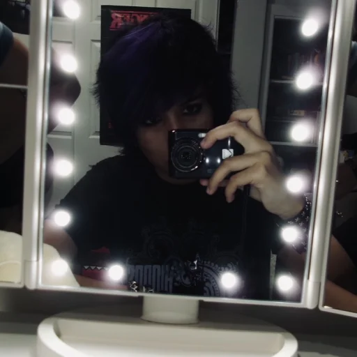 Ray 👾's profile picture