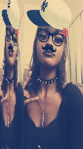 VIVICA._ on FriendRewind