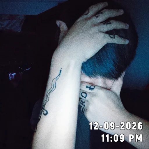 ~{Ta!nted_Glasses}~'s profile picture