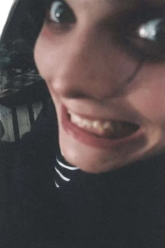 Cemetery_dr!ve2001's profile picture