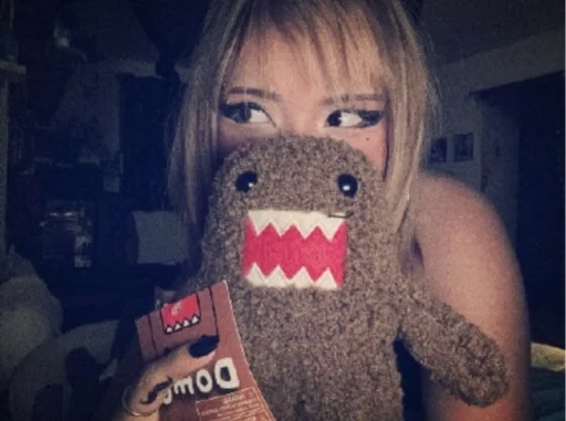 girlbloggersvplath's profile picture