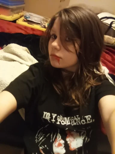 KinoMustDie's profile picture