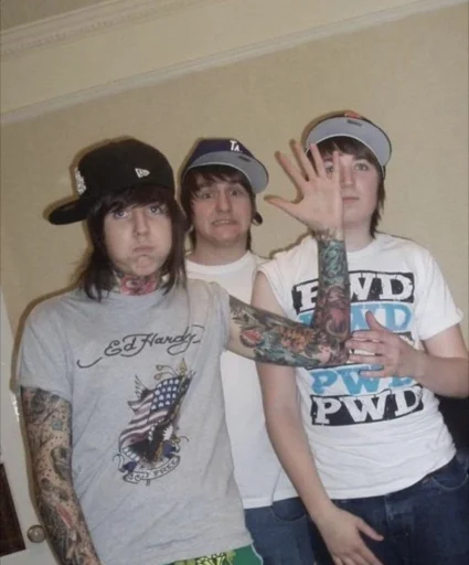 whychriscarriesaknife's profile picture