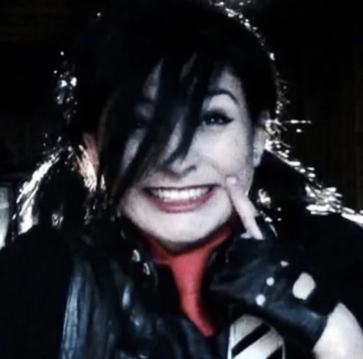 Cemetery_dr!ve2001's profile picture