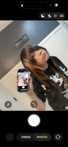 Erratic_ema's profile picture