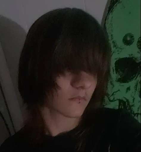Poison's profile picture