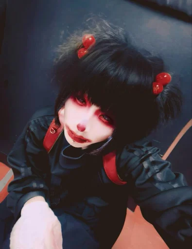 (｡◝‿◜｡)