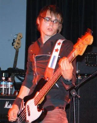 ✮-men_is_kewl-✮'s profile picture