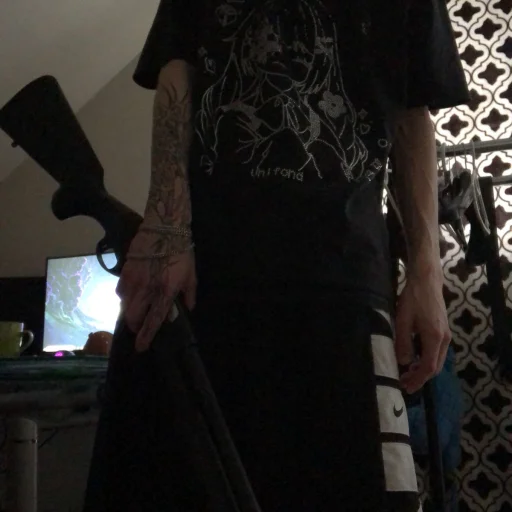 ✞𝐍𝐢𝐜𝐤𝐲's profile picture