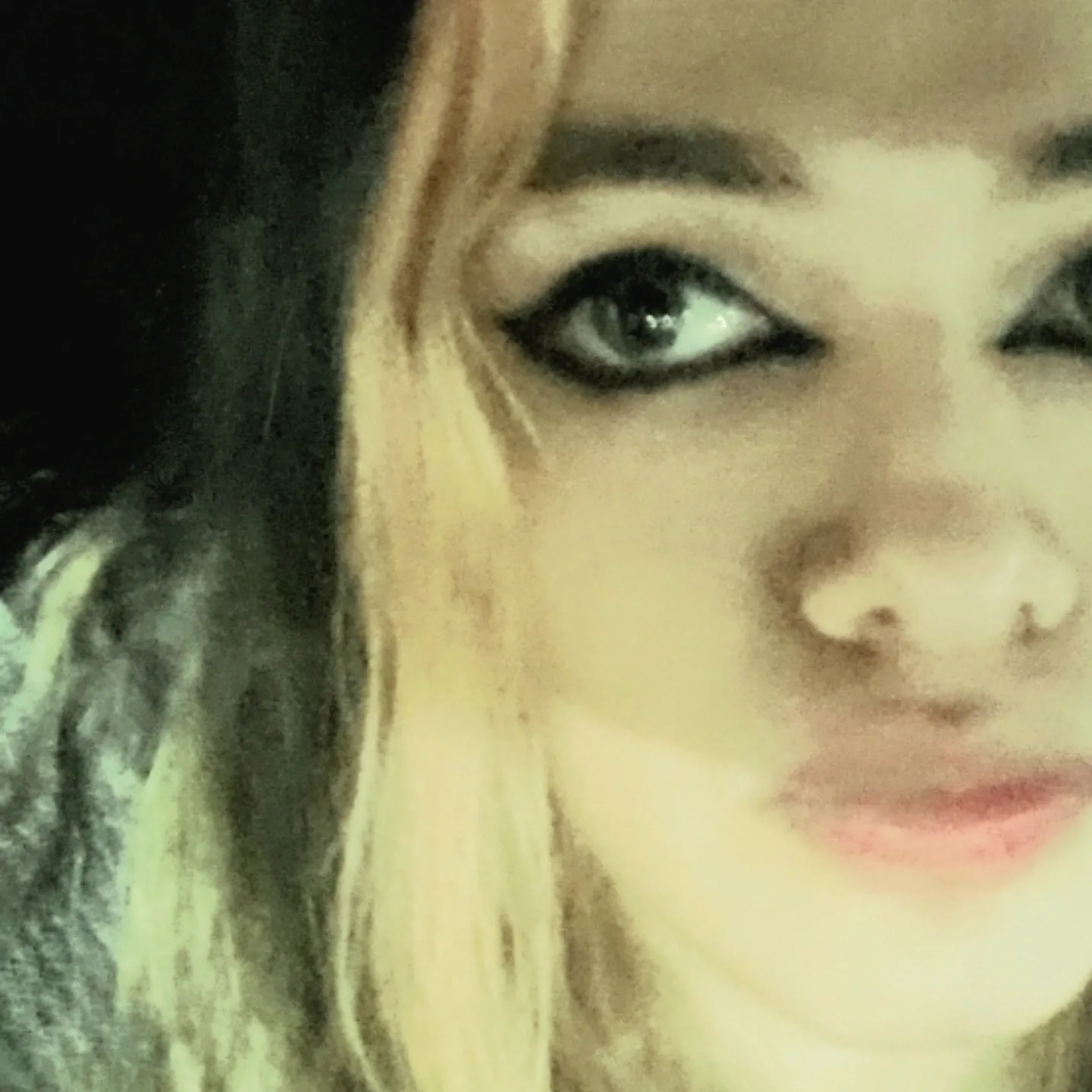 🔪Aida_Wandering_Online🩷💜🖤's profile picture