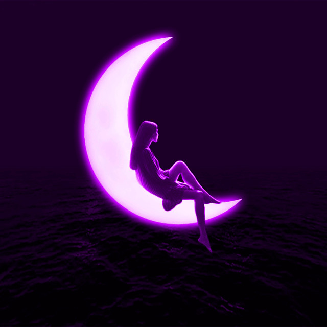 luna-morada