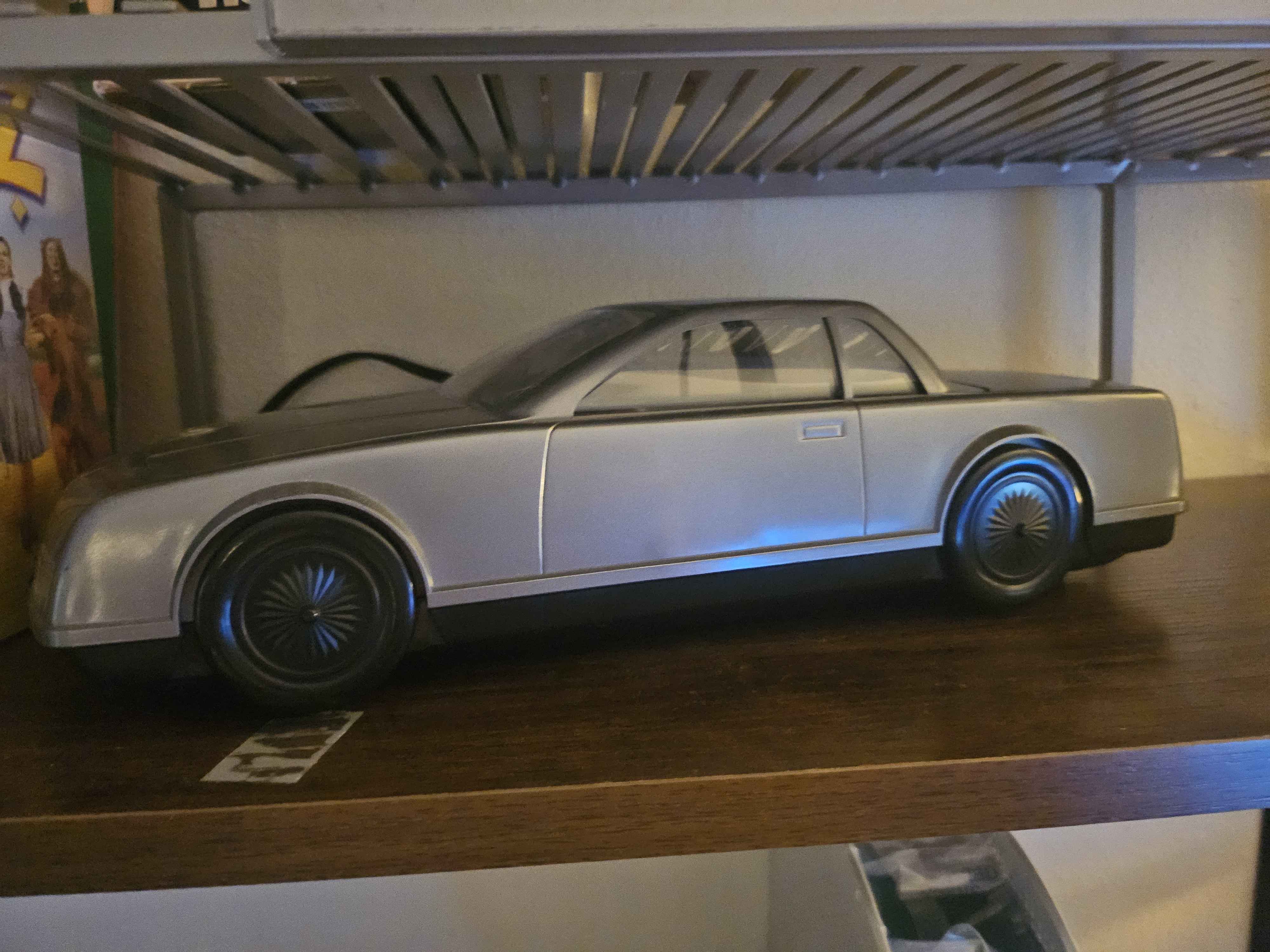 Car-shaped VHS tape rewinder