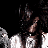 tumblr-c6b4207d461a15eff432fa5b5dad75f1-00b35dd0-250-gif
