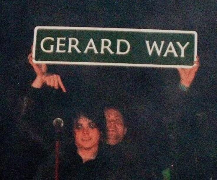 gerard way sign