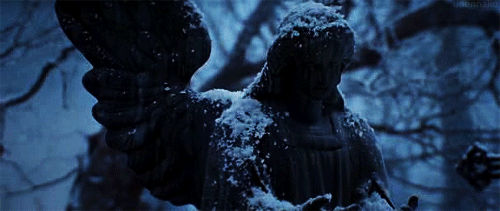 angel statue
