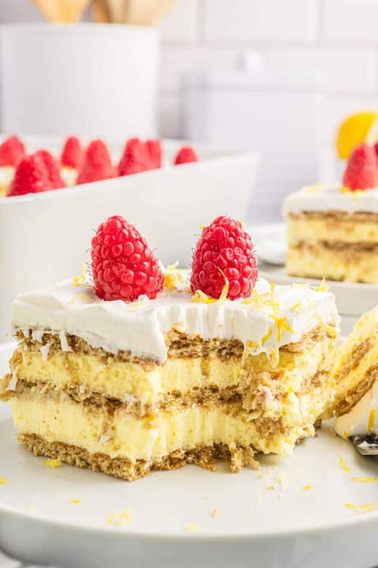 Lemon-Icebox-Cake-1-730x1095.jpg