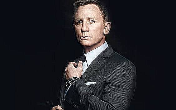 Daniel Craig