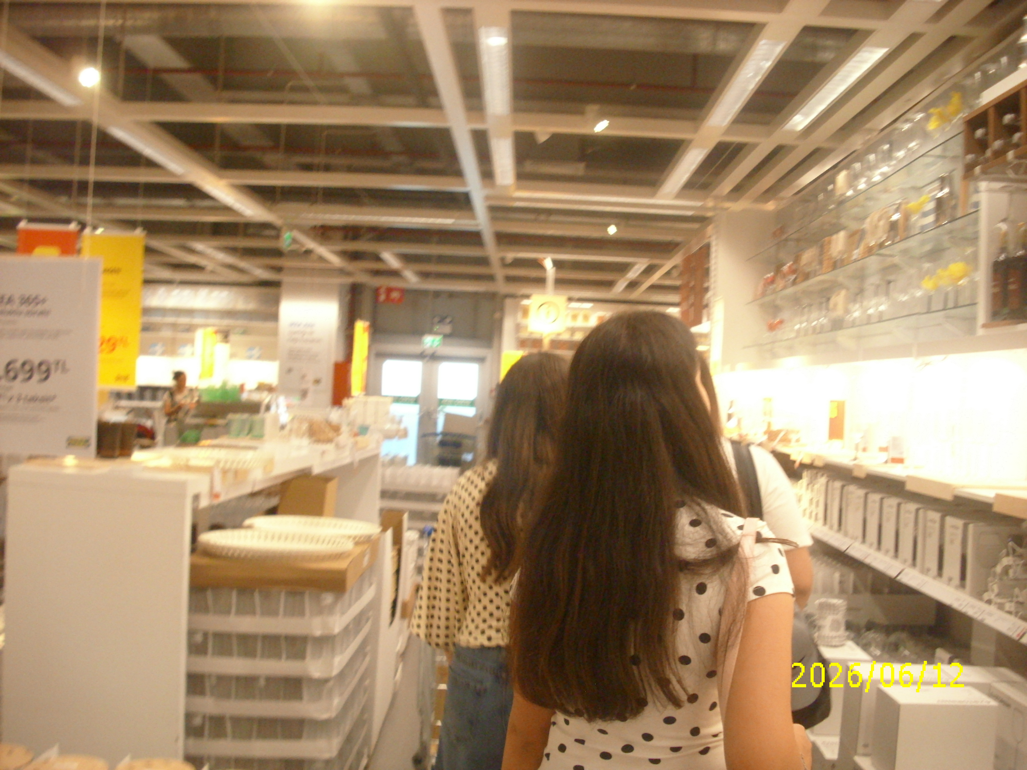 walking at ikea