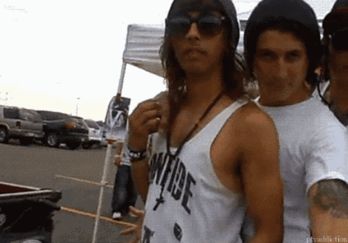 vicy vic vic