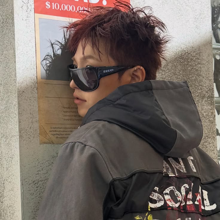 Hj