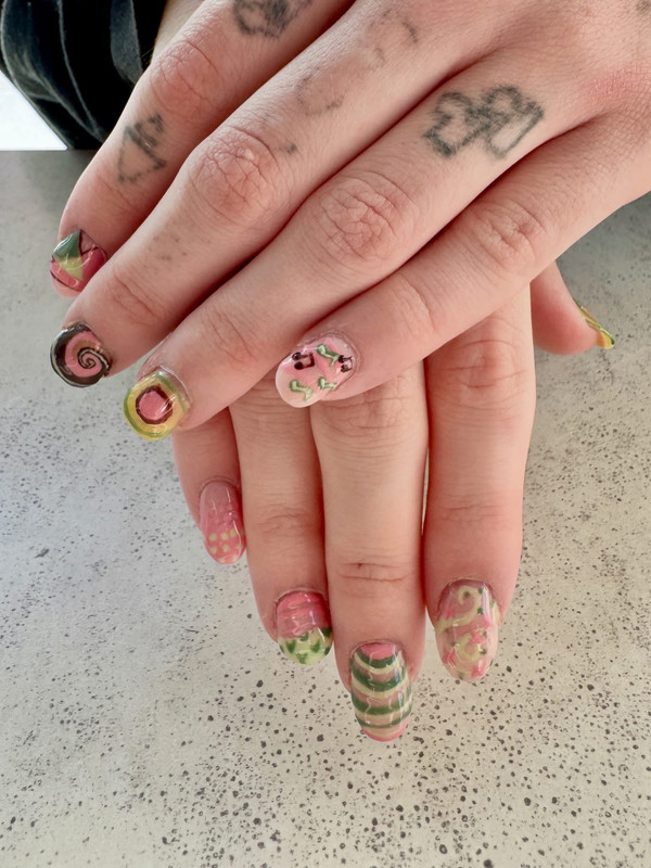 nails by mom! design by me! :3