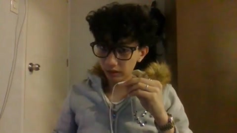 Glasses or no Glasses?! What do I look better with!!!