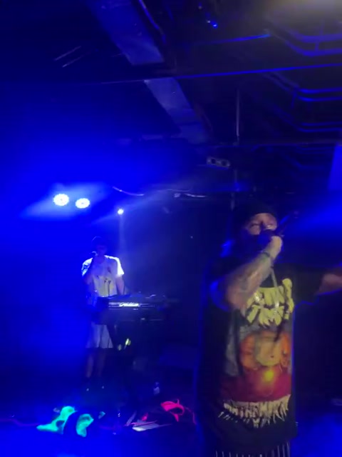 phat j singing at me