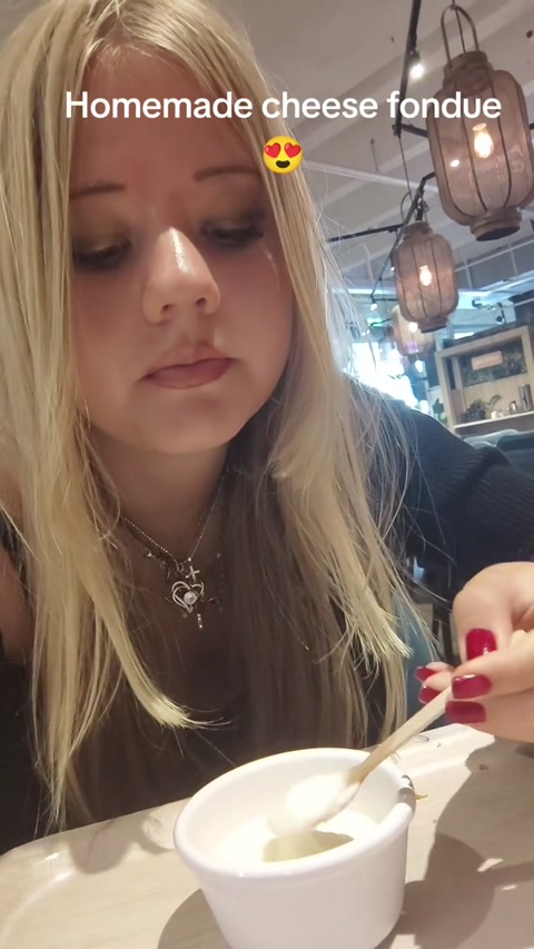 🌚