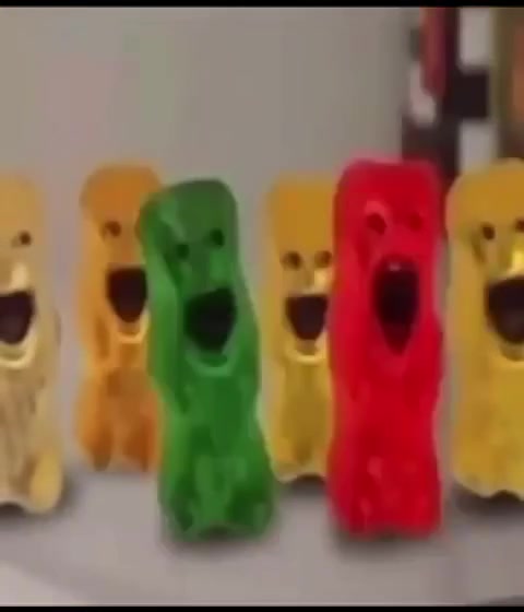 SNEAKERS O'TOOLE FAMILY GUY GUMMY BEARS!!!!
