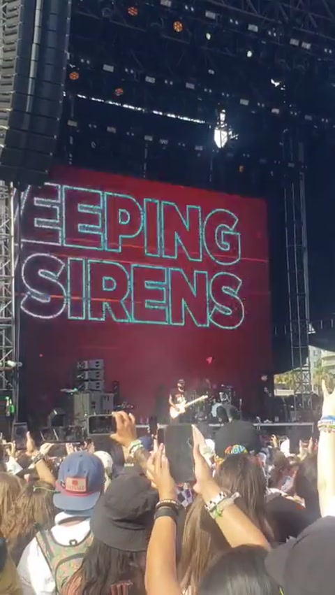Sleeping With Sirens Warp Tour