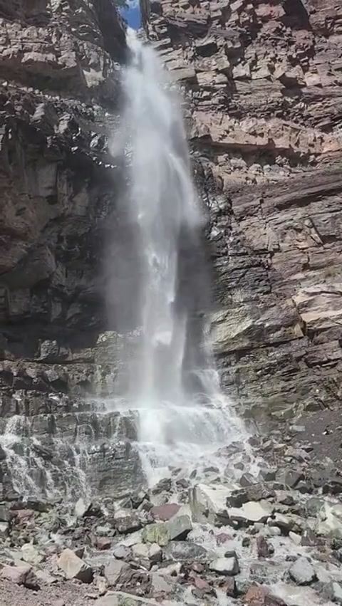 Don't go chasing waterfalls 🎵