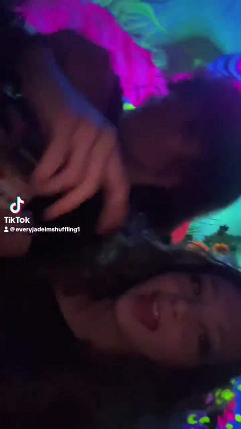 Jade and ass in wonderland ig