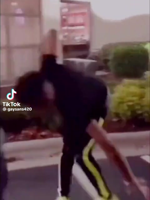 🕺