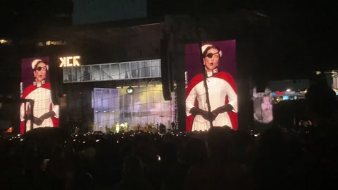 DRAAG NATIONAL ANTHEM FROM MCR CITIFIELD CONCERT
