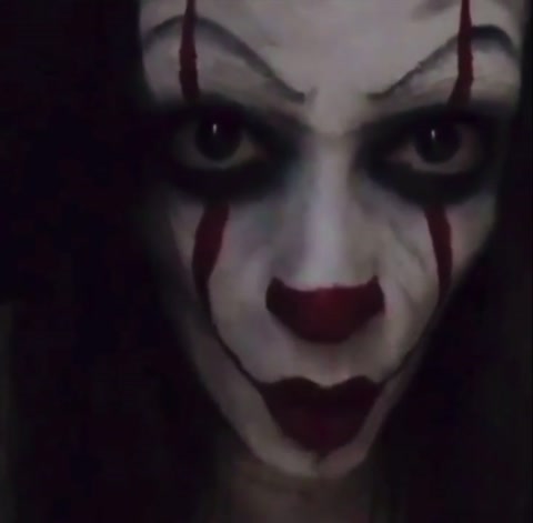 pennywise the dancing clown