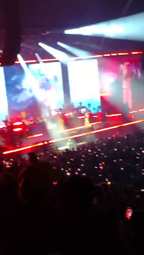 GORILLAZ CONCERT HAZZAHHH