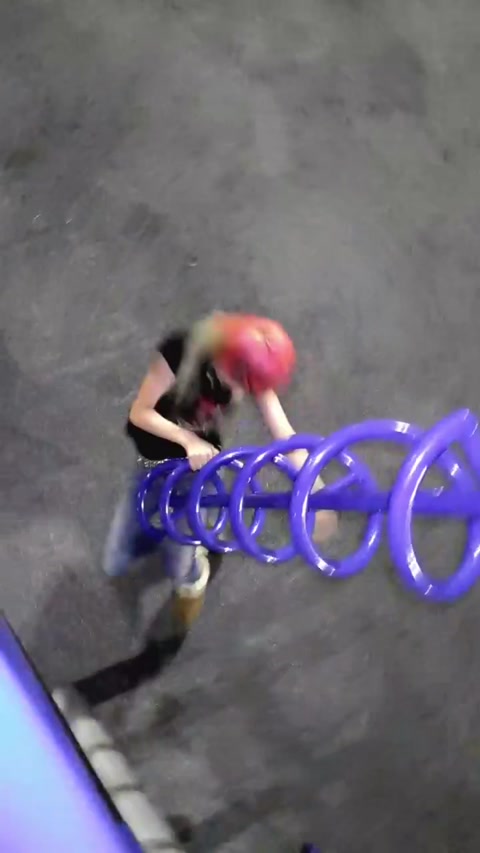 Layla Lurid STRIPPERPOLE