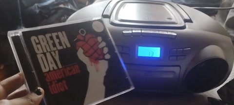 My new CD player playing American Idiot by Green