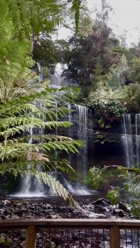 Im at a waterfall 🔥