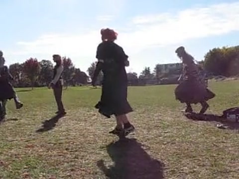 we dance and shimmy to mcr but the cd shat itself (oct 4)