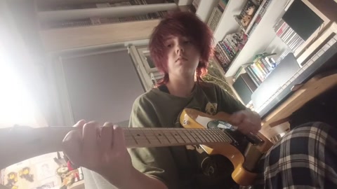 I don't love you - mcr (ft. me hearing things)