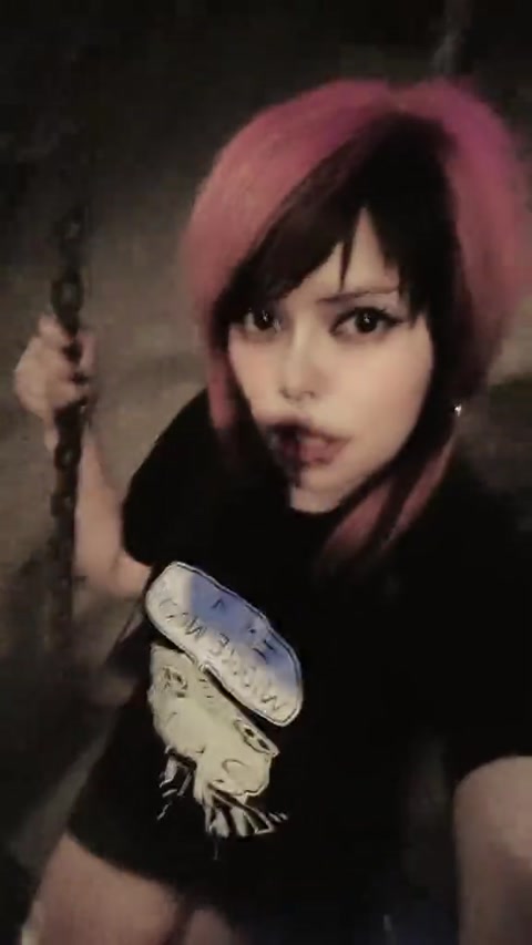 pink hair